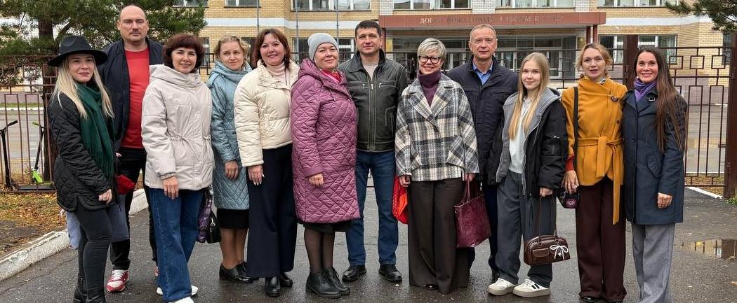 Со взглядом на будущее!